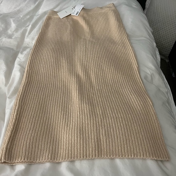 A.L.C Olive Knit MIDI Skirt - Picture 4 of 5